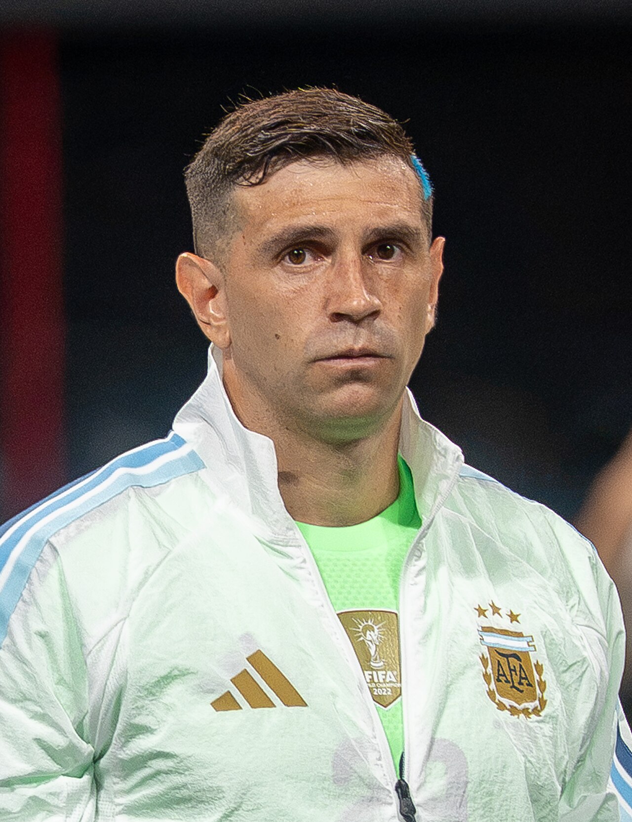 E. Martínez