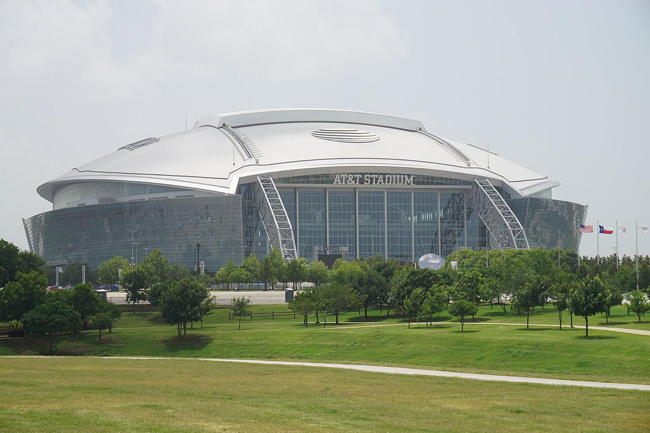 AT&T Stadium, Arlington